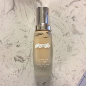 La Mer Fluid Foundation